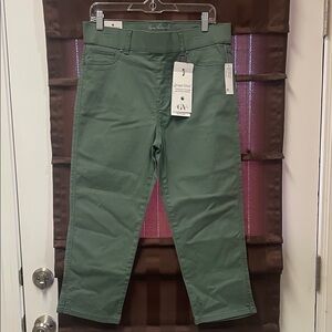 Gloria Vanderbilt Olive Jeans